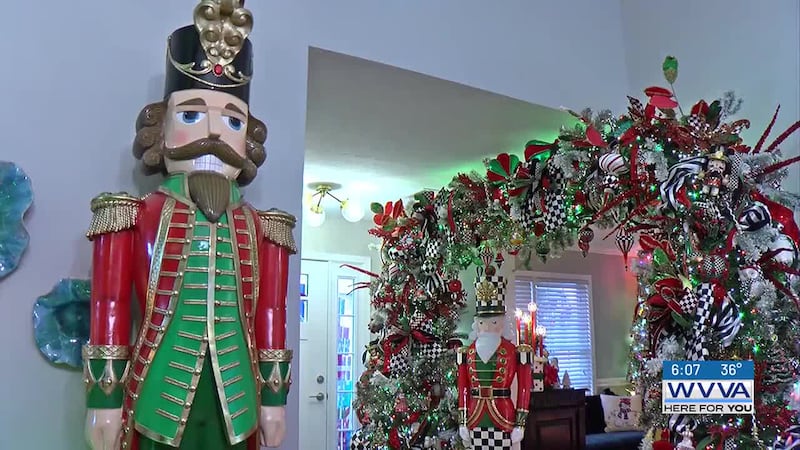 One homeowner in Princeton is continuing his tradition of going all out on Christmas decorations.