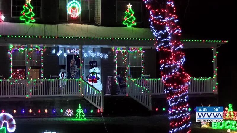 ‘Christmas Village Mixer’ celebrates the holiday season in Oceana